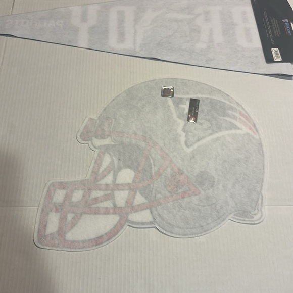 Patriots Brady decorative fabric helmet and pennant with the Goat blue red white - Picture 6 of 7
